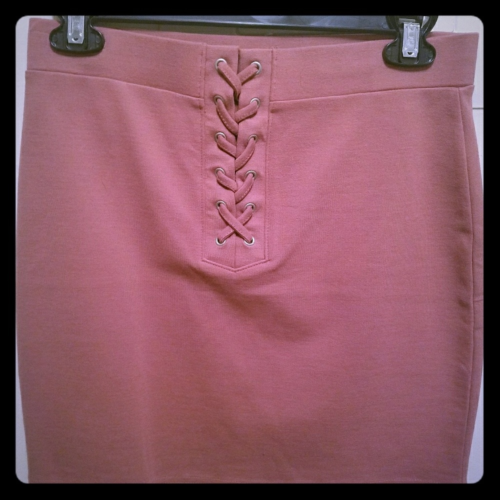 Forever 21 skirt